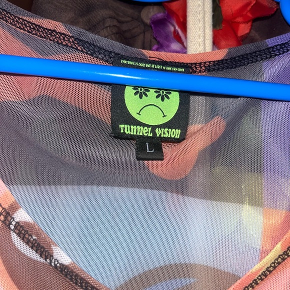 Tunnel Vision mesh top - Picture 2 of 3